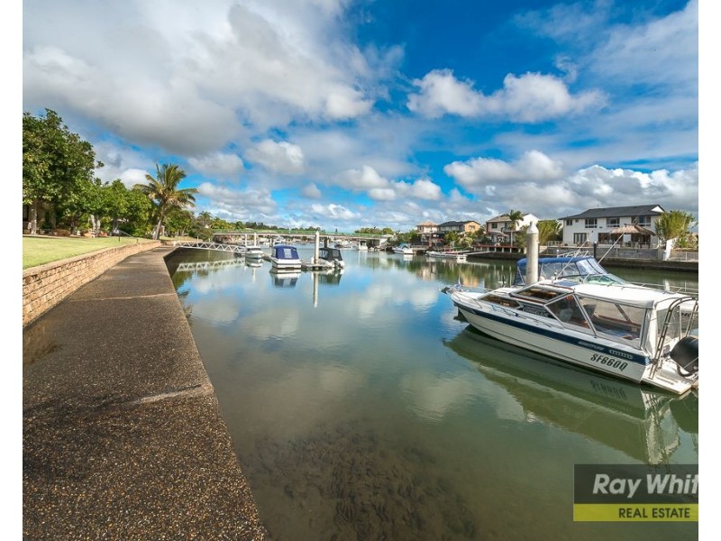 68/100 Morala Avenue, Runaway Bay QLD 4216