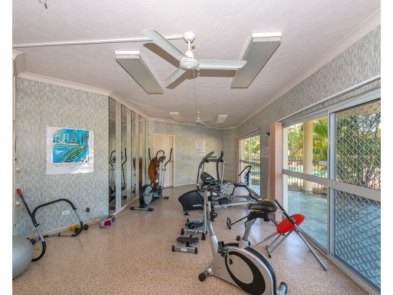 68/100 Morala Avenue, Runaway Bay QLD 4216