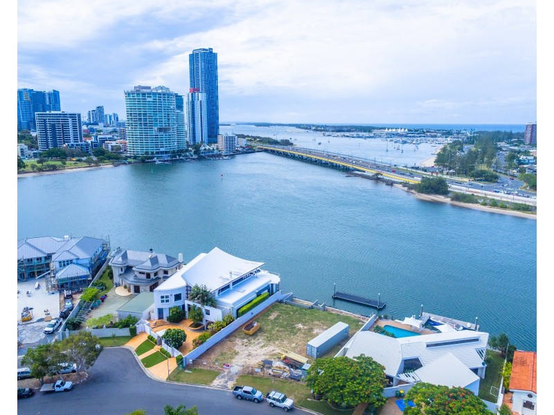 85 Commodore Drive, Surfers Paradise QLD 4217