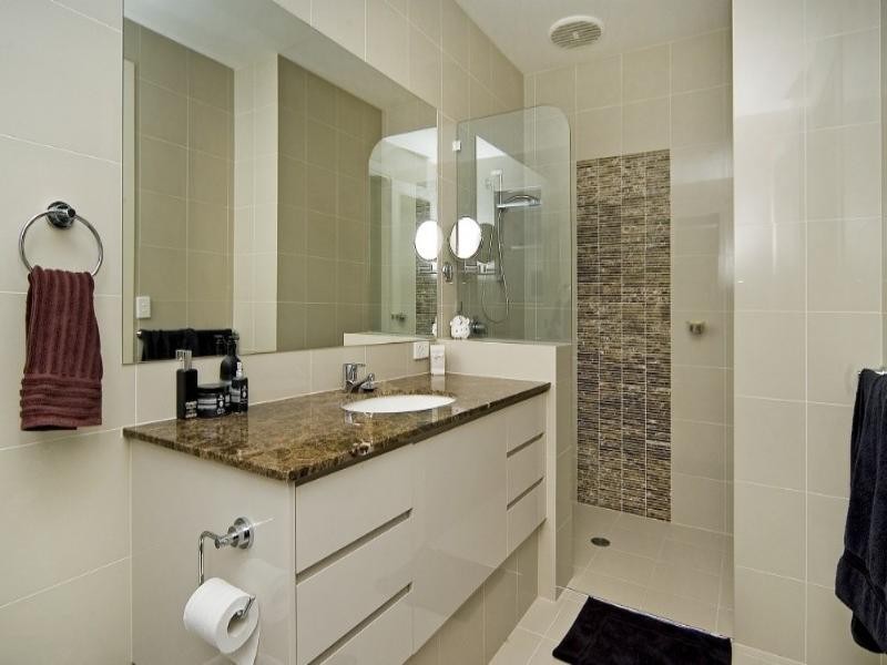 Paradise Point QLD 4216