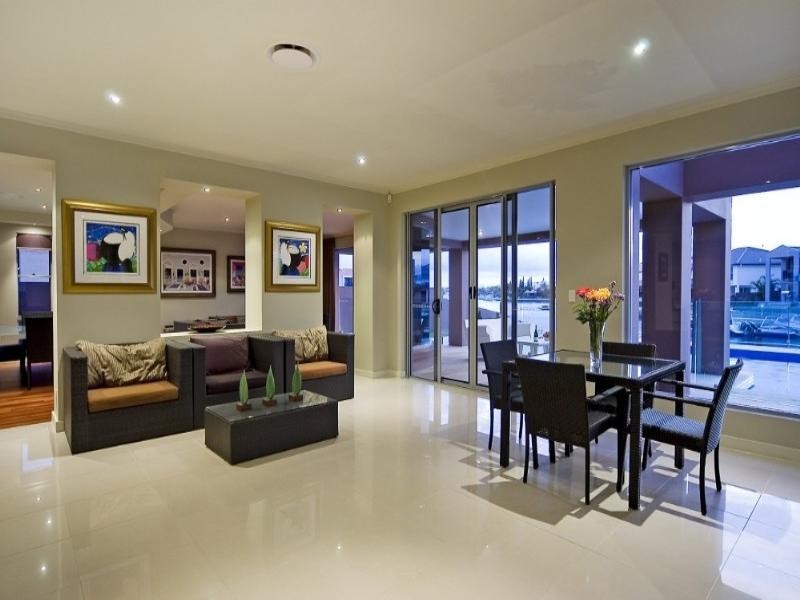 Paradise Point QLD 4216