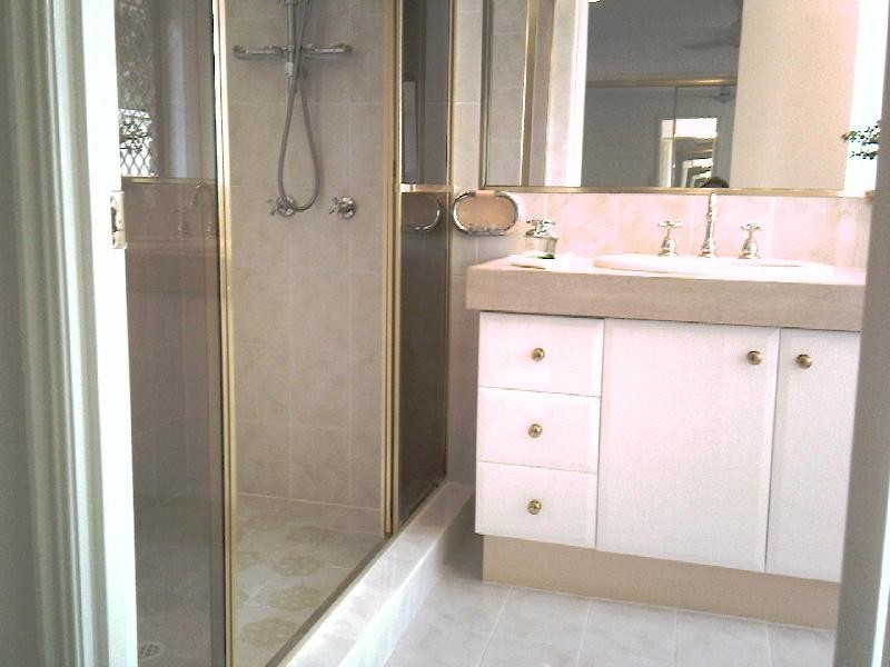 Runaway Bay QLD 4216