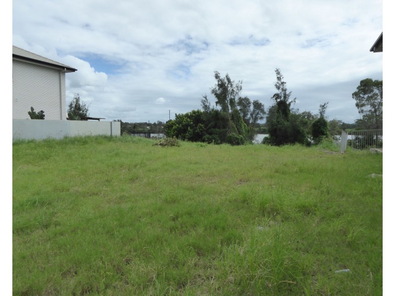 95 River Links Boulevard East, Helensvale QLD 4212