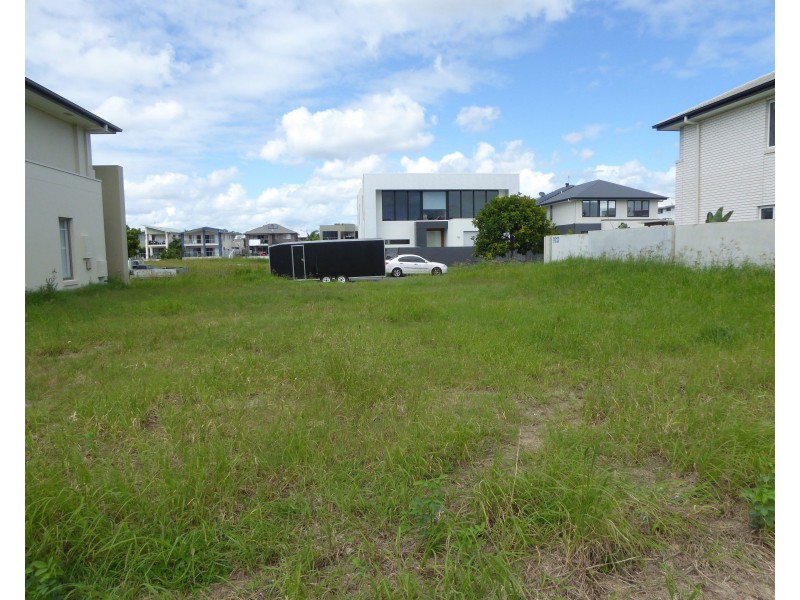95 River Links Boulevard East, Helensvale QLD 4212