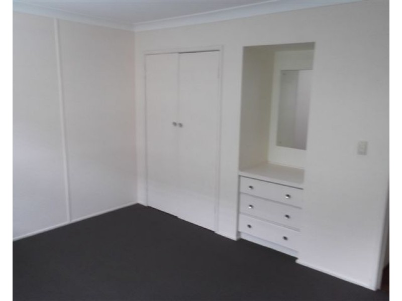 2/158 Frank Street, Labrador QLD 4215