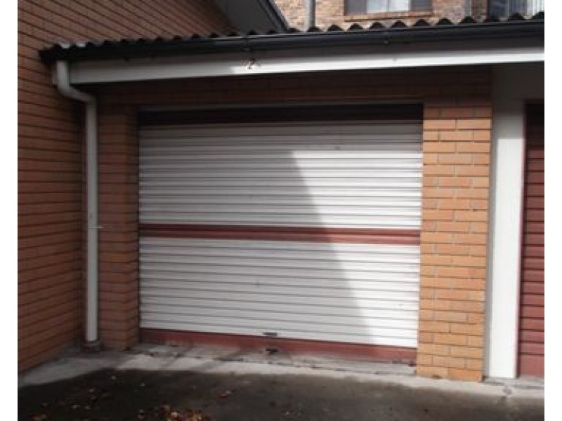 2/158 Frank Street, Labrador QLD 4215