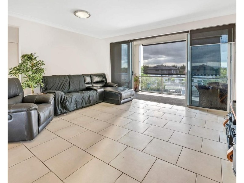 9/16-18 Canal Avenue, Runaway Bay QLD 4216
