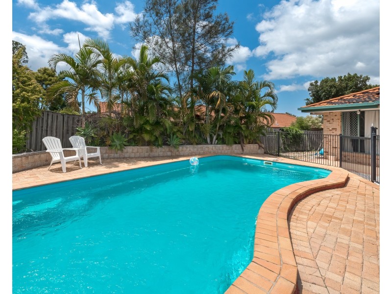 31 Santa Isobel Boulevarde, Pacific Pines QLD 4211