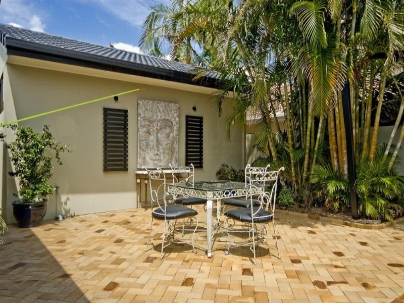 40 Cockleshell Court, Runaway Bay QLD 4216