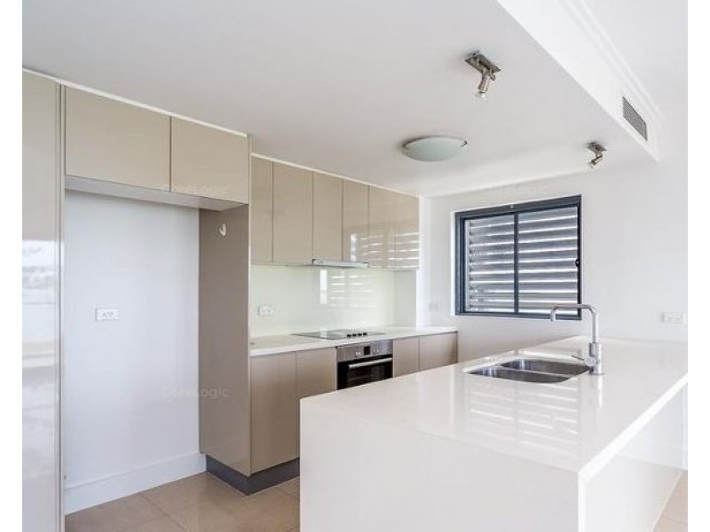 8/508 Marine Parade, Biggera Waters QLD 4216