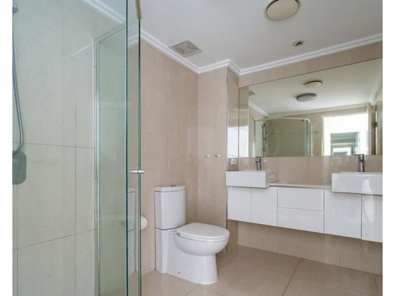 8/508 Marine Parade, Biggera Waters QLD 4216