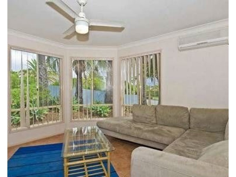 22 Marble Arch Drive, Arundel QLD 4214