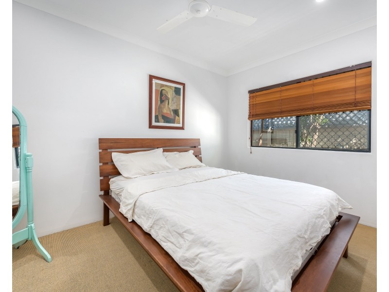 15 Lotus Avenue, Hollywell QLD 4216