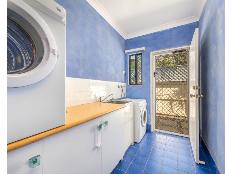 15 Lotus Avenue, Hollywell QLD 4216