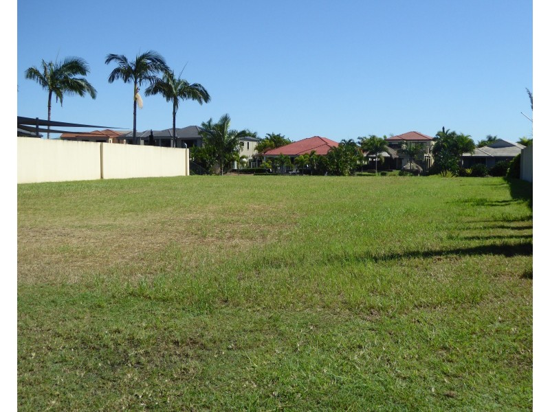 2106 Carlton Close, Hope Island QLD 4212