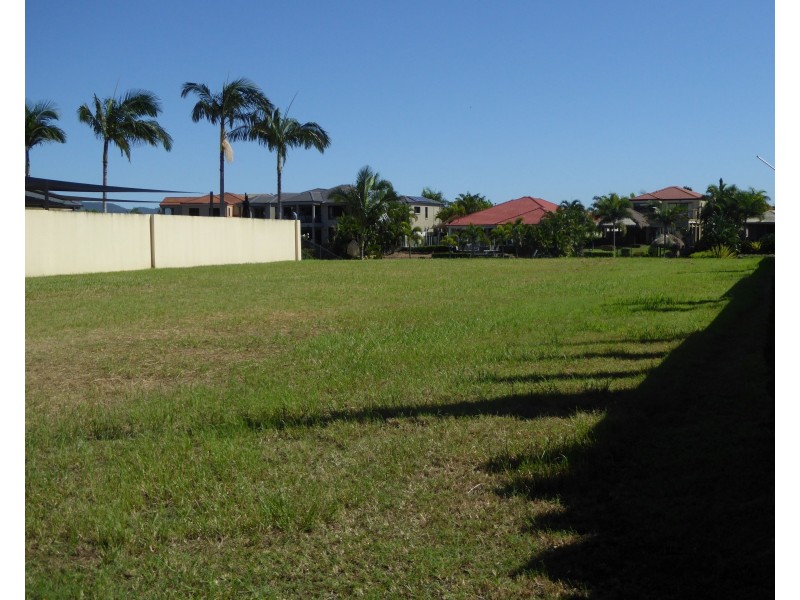 2106 Carlton Close, Hope Island QLD 4212