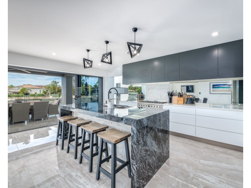 155 Pebble Beach Drive, Runaway Bay QLD 4216