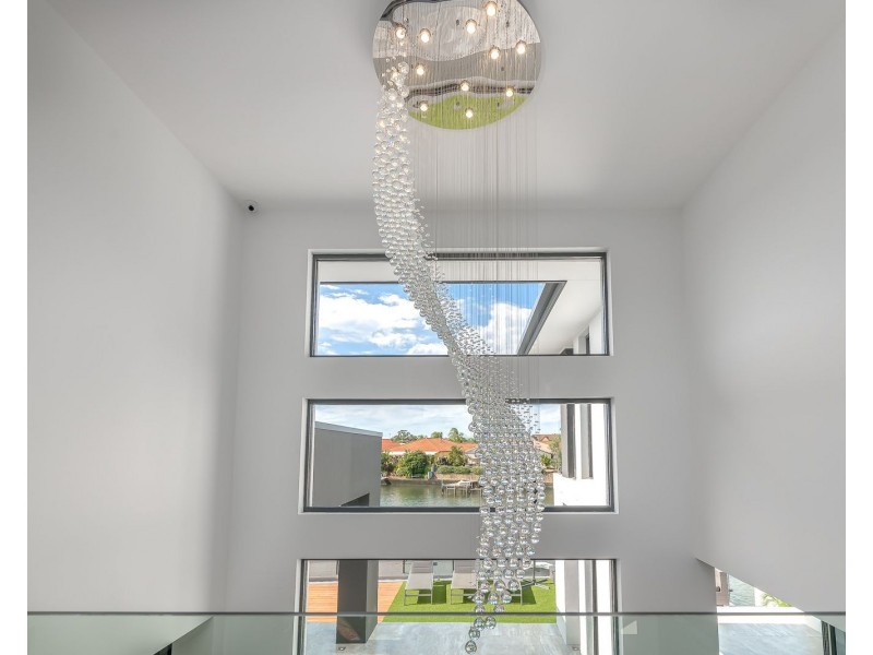 155 Pebble Beach Drive, Runaway Bay QLD 4216