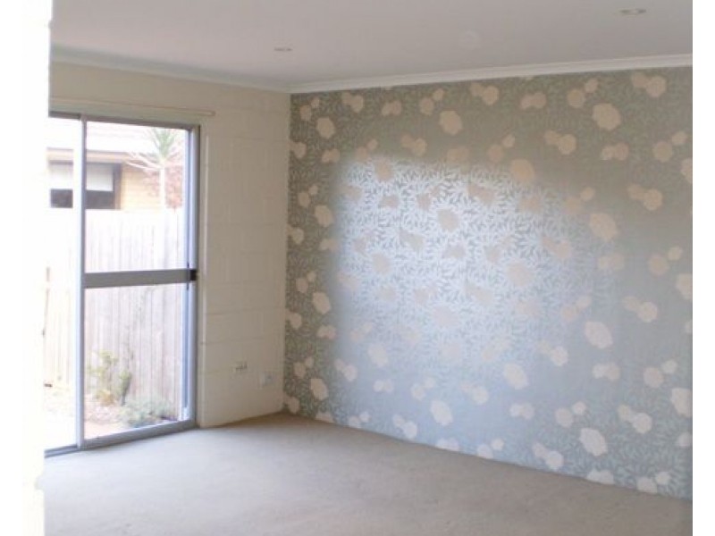 2/7 Teal Avenue, Paradise Point QLD 4216