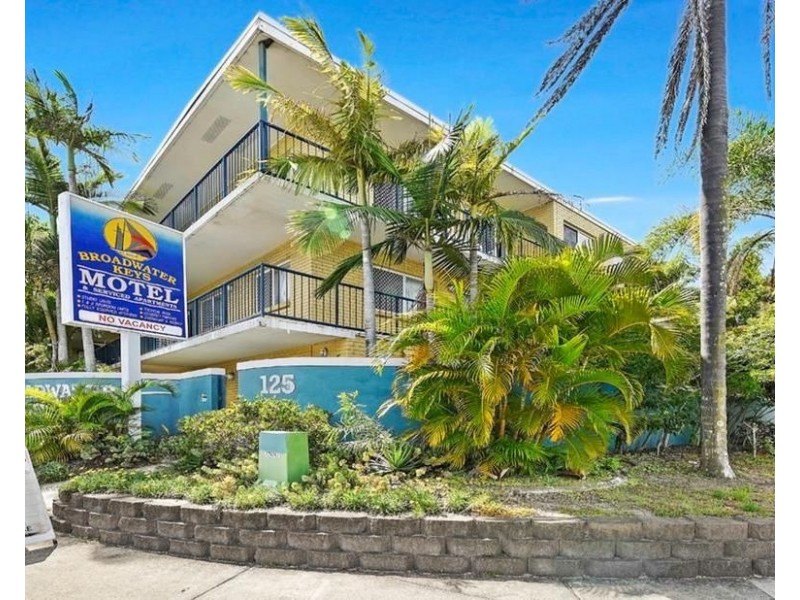 31/125 Frank Street, Labrador QLD 4215