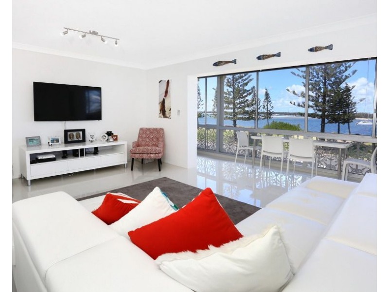 3/464 Marine Parade, Biggera Waters QLD 4216