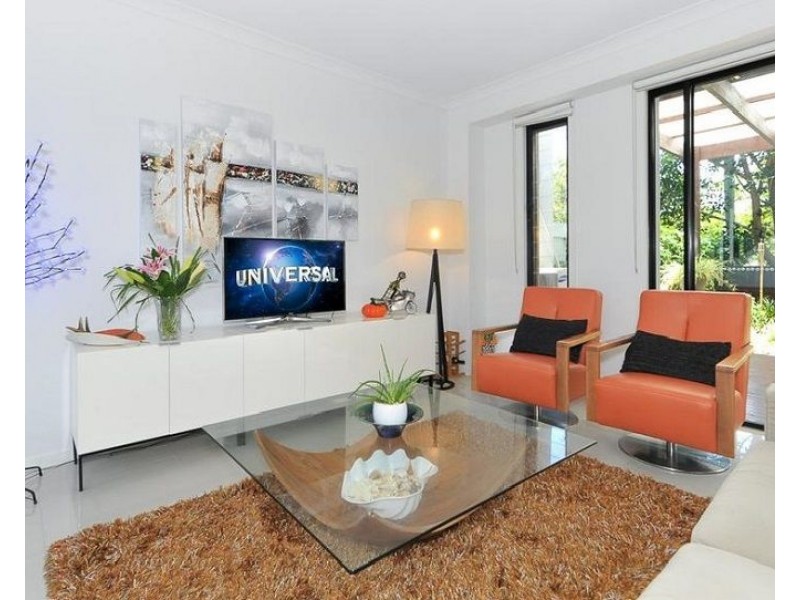 13/323 Bayview Street, Hollywell QLD 4216