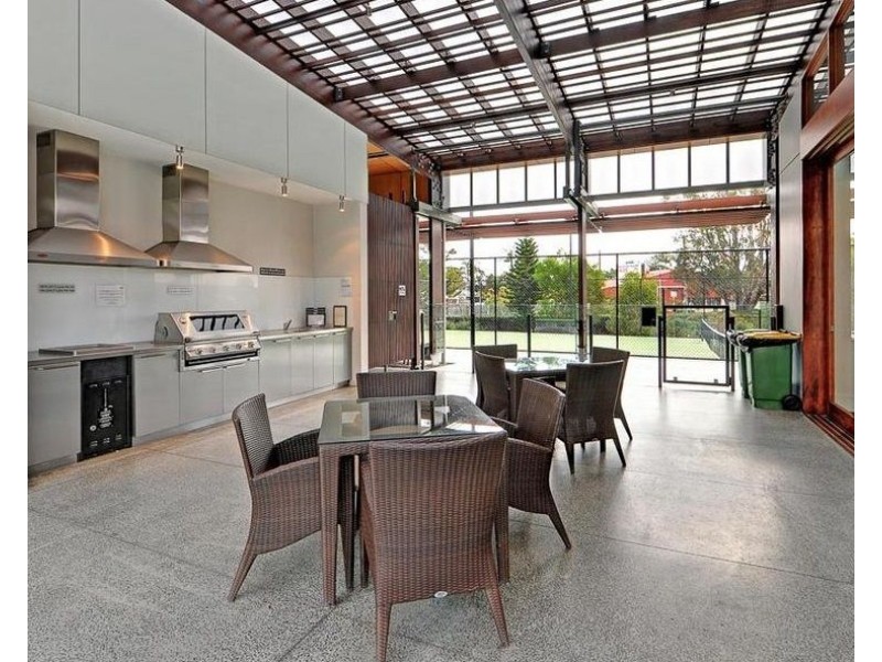 13/323 Bayview Street, Hollywell QLD 4216