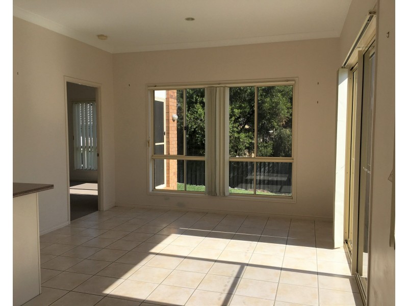 3 Carter Street, Pacific Pines QLD 4211