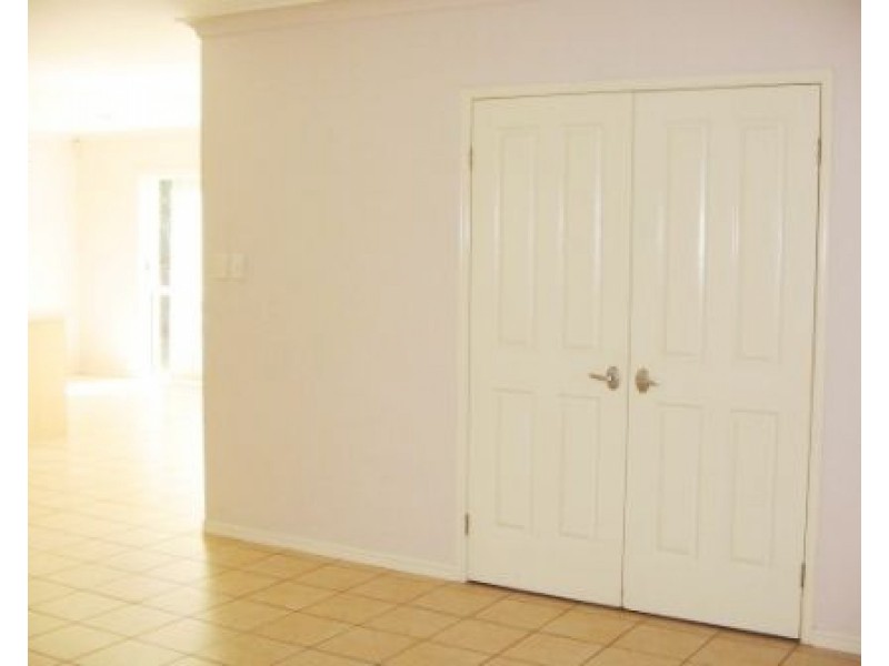 18 Fawn Street, Upper Coomera QLD 4209