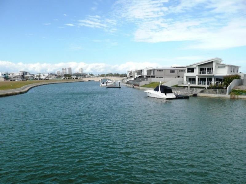 Biggera Waters QLD 4216