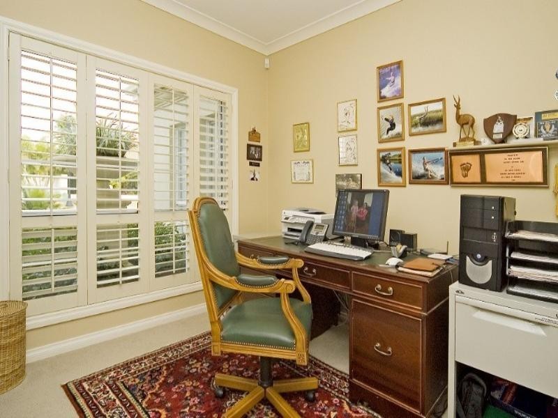 11 Prosperity Drive, Helensvale QLD 4212