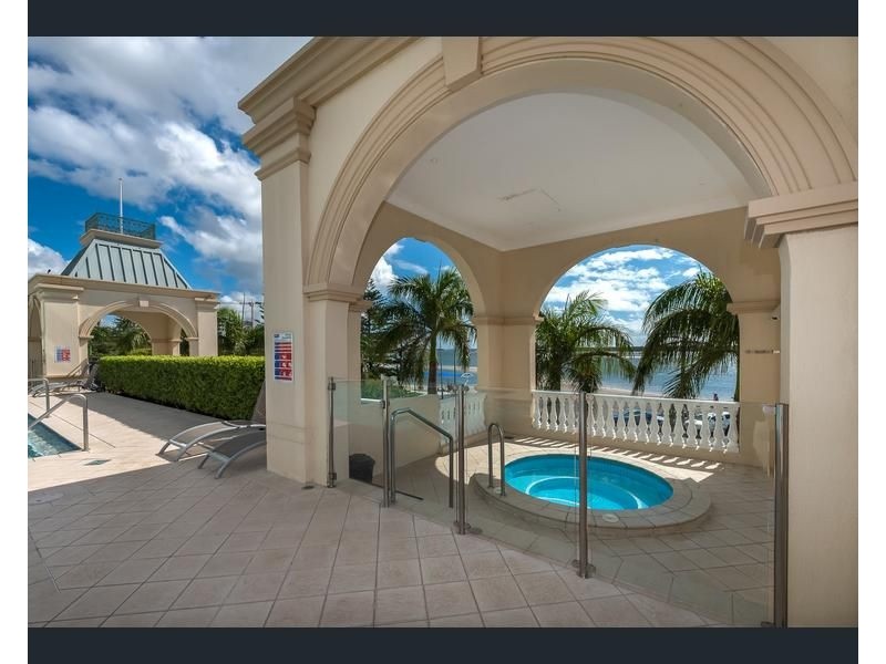 202/360 Marine Parade, Labrador QLD 4215