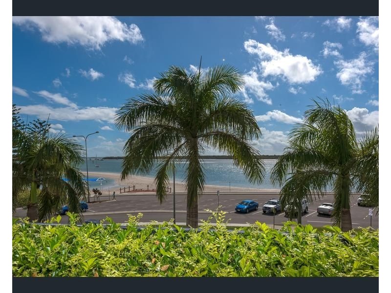 202/360 Marine Parade, Labrador QLD 4215