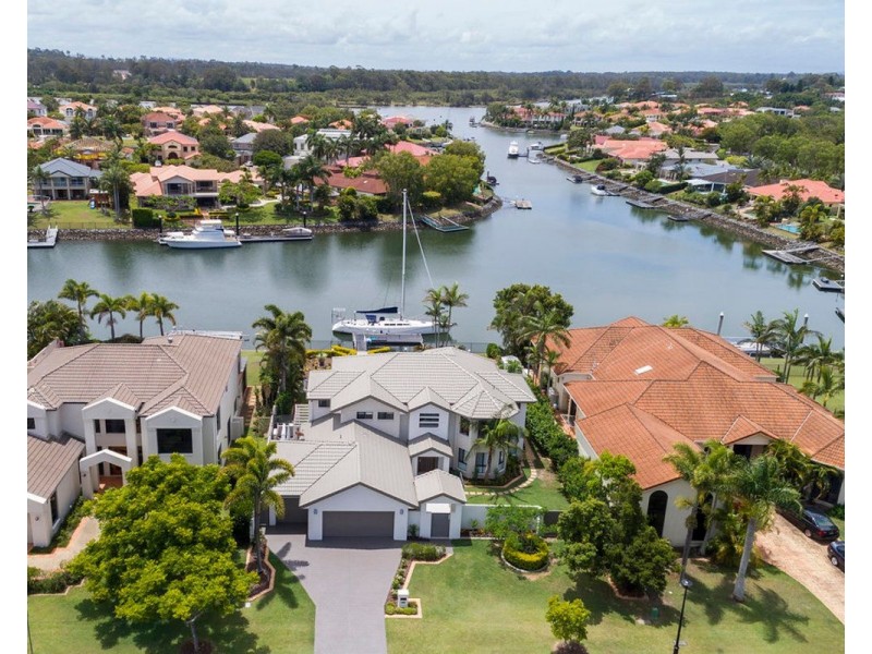 1055 Rosebank Way West, Hope Island QLD 4212