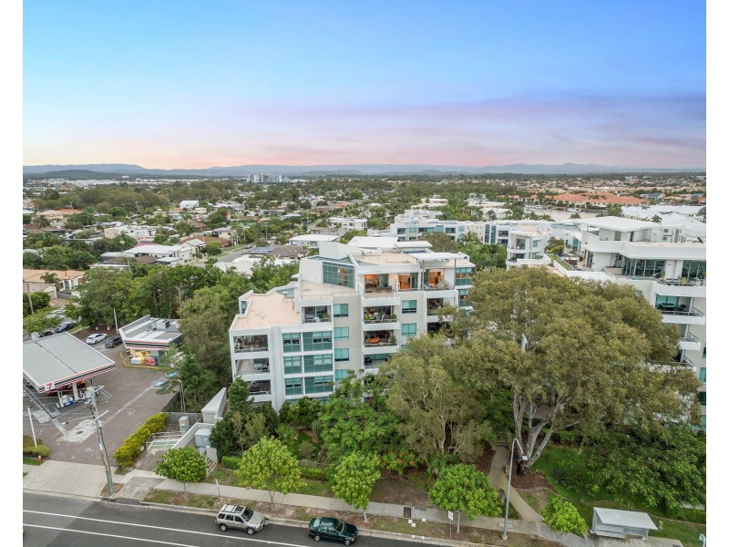 74/20-28 Bayview Street, Runaway Bay QLD 4216
