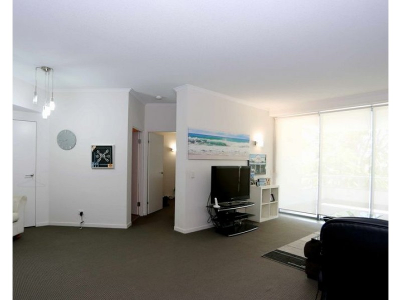 74/20-28 Bayview Street, Runaway Bay QLD 4216