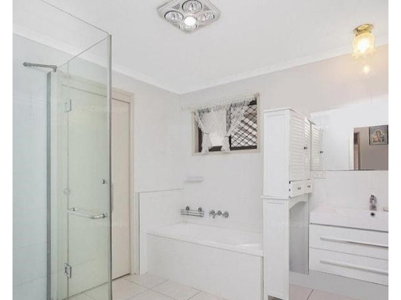 44 The Domain, Nerang QLD 4211