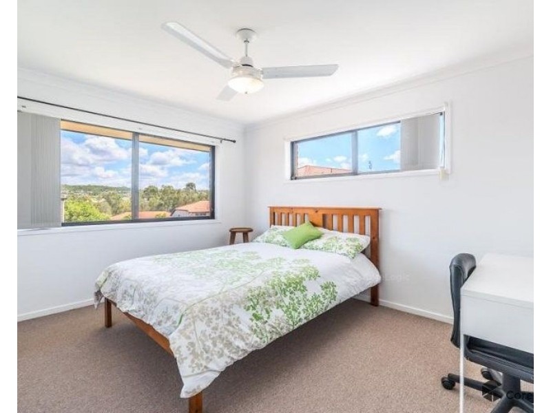 40/141 Pacific Pines Boulevard, Pacific Pines QLD 4211