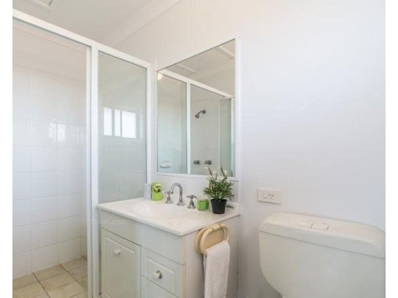 40/141 Pacific Pines Boulevard, Pacific Pines QLD 4211