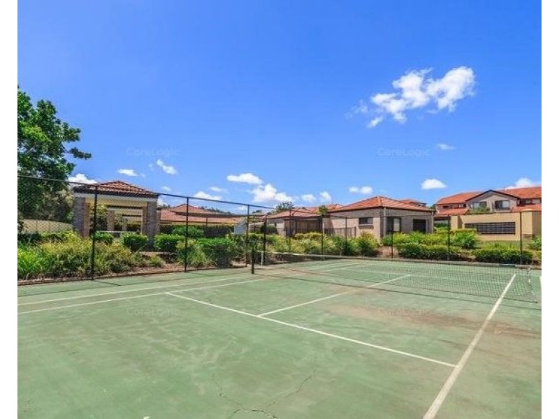 40/141 Pacific Pines Boulevard, Pacific Pines QLD 4211