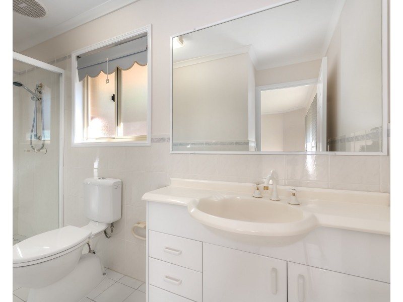 15/402 Pine Ridge Road, Coombabah QLD 4216