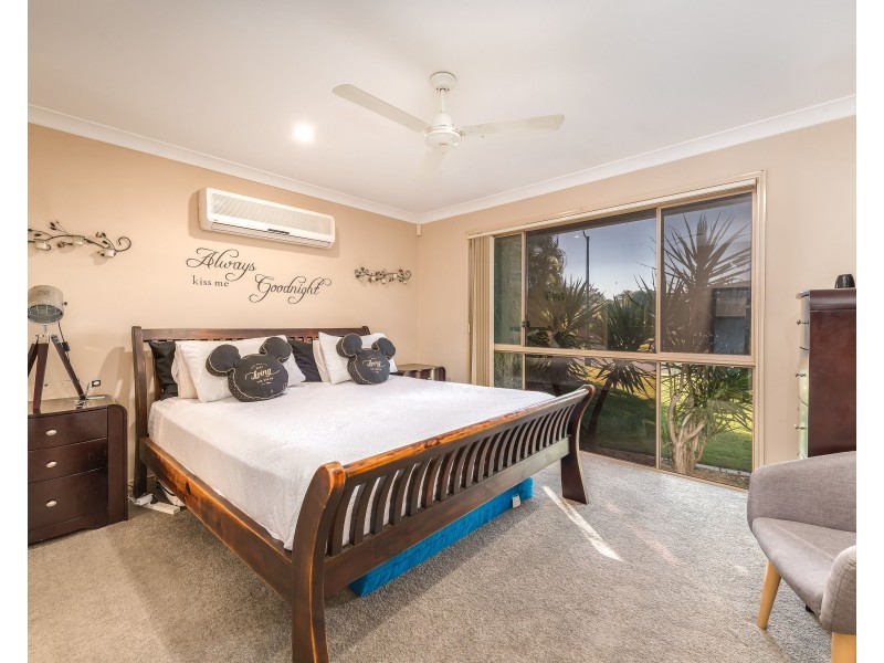 17 Diamond Sand Drive, Upper Coomera QLD 4209