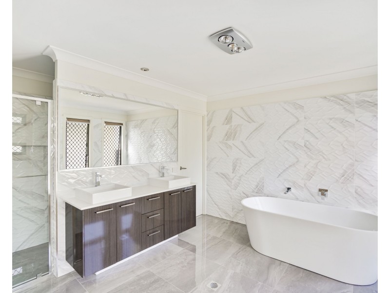 48 Richenda Street, Ormeau Hills QLD 4208