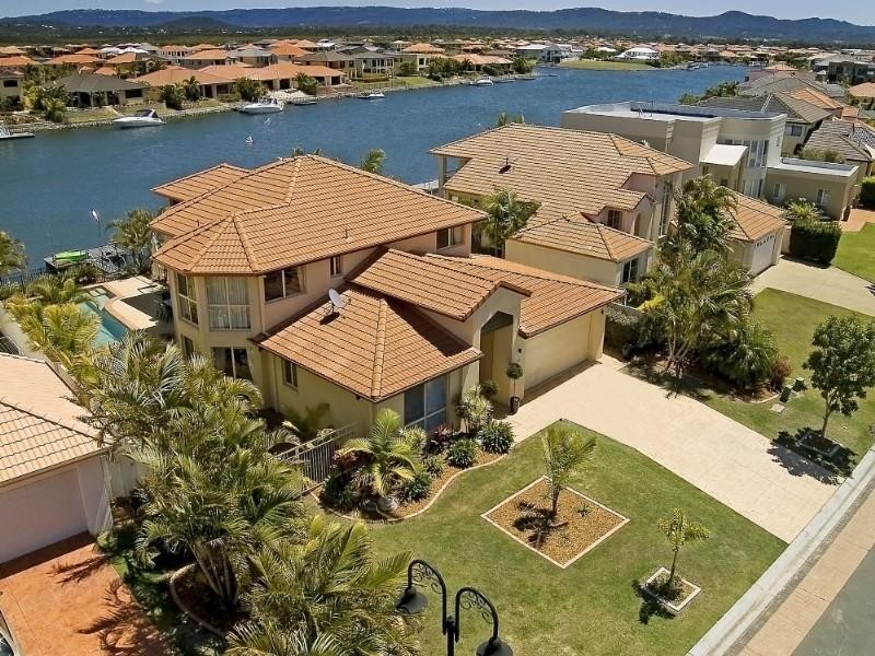 16 Prosperity Drive, Helensvale QLD 4212