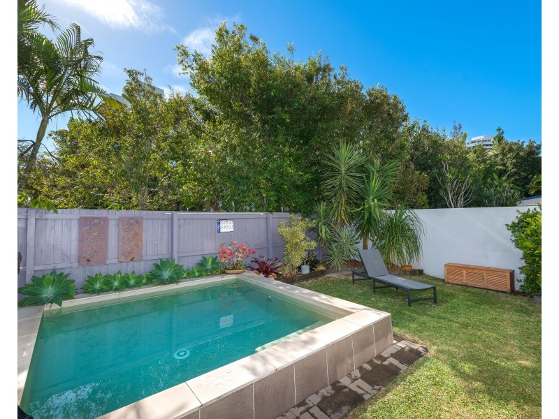 1/15 Broadwater Street, Runaway Bay QLD 4216