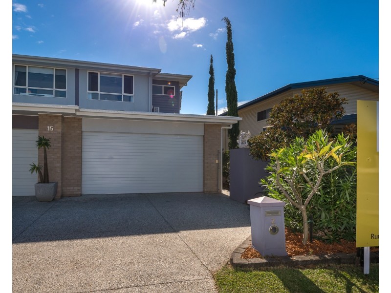 2/15 Broadwater Street, Runaway Bay QLD 4216