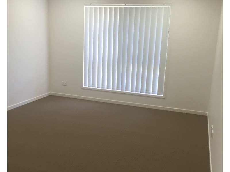 22 Augusta Boulevard, Pimpama QLD 4209