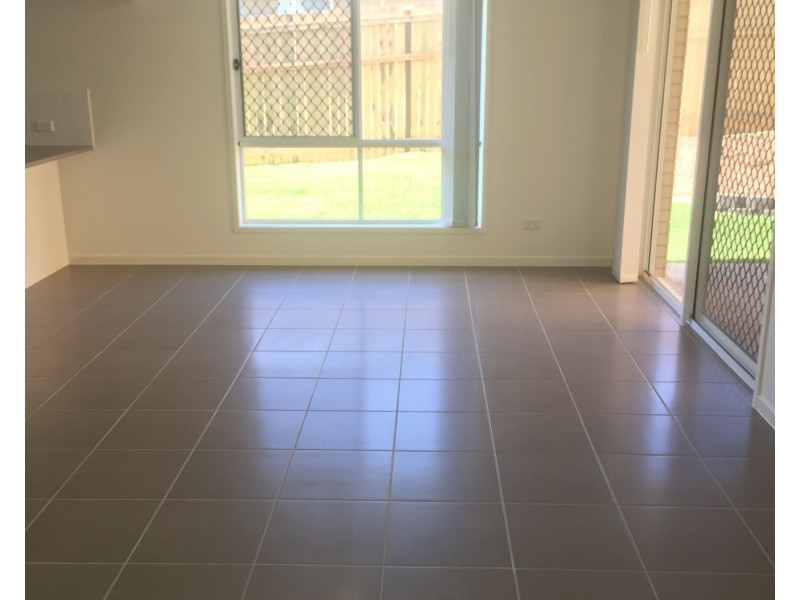 22 Augusta Boulevard, Pimpama QLD 4209