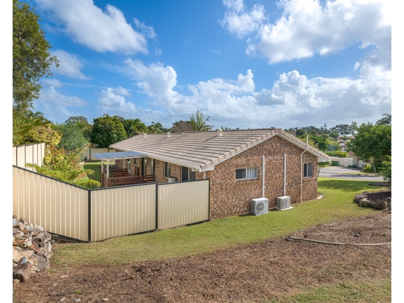 2 Langer Place, Arundel QLD 4214