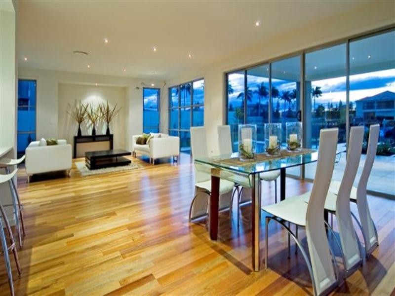 Hope Island QLD 4212